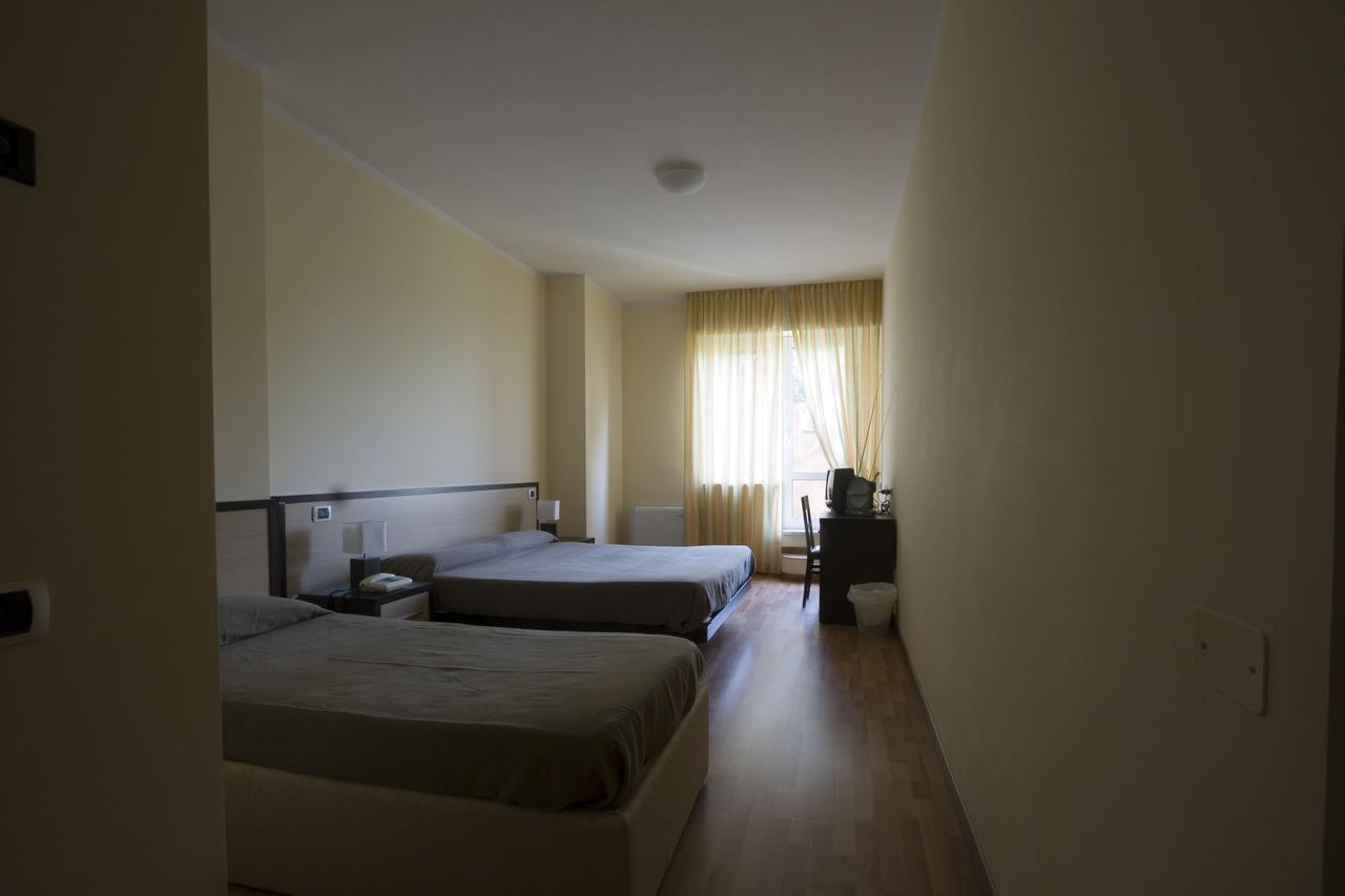 אוסימו Hotel La Fonte מראה חיצוני תמונה